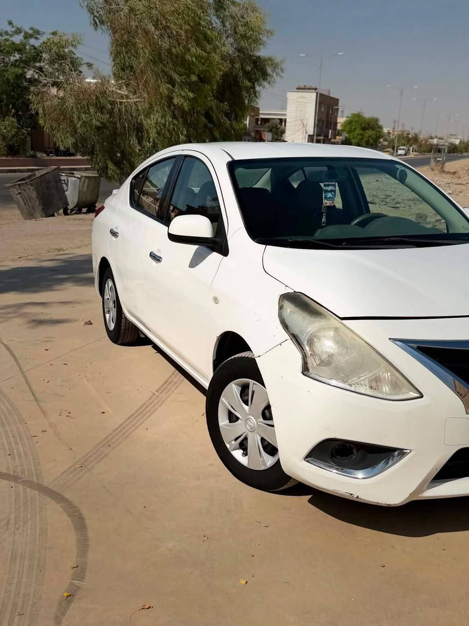 نيسان صني 2020 هندى 
مكفولة من صبغ 
فقط(3)مكان أصغير تعديل بارد

(بطاقة بنزين موجود) 
(سنوية جديد لحد 2029) 
(گير مكينة بشرط ) 
تبريد ثلج ❄ 
مكان كركوك 
سعر 99$ 
*********** كركوك, العراق
