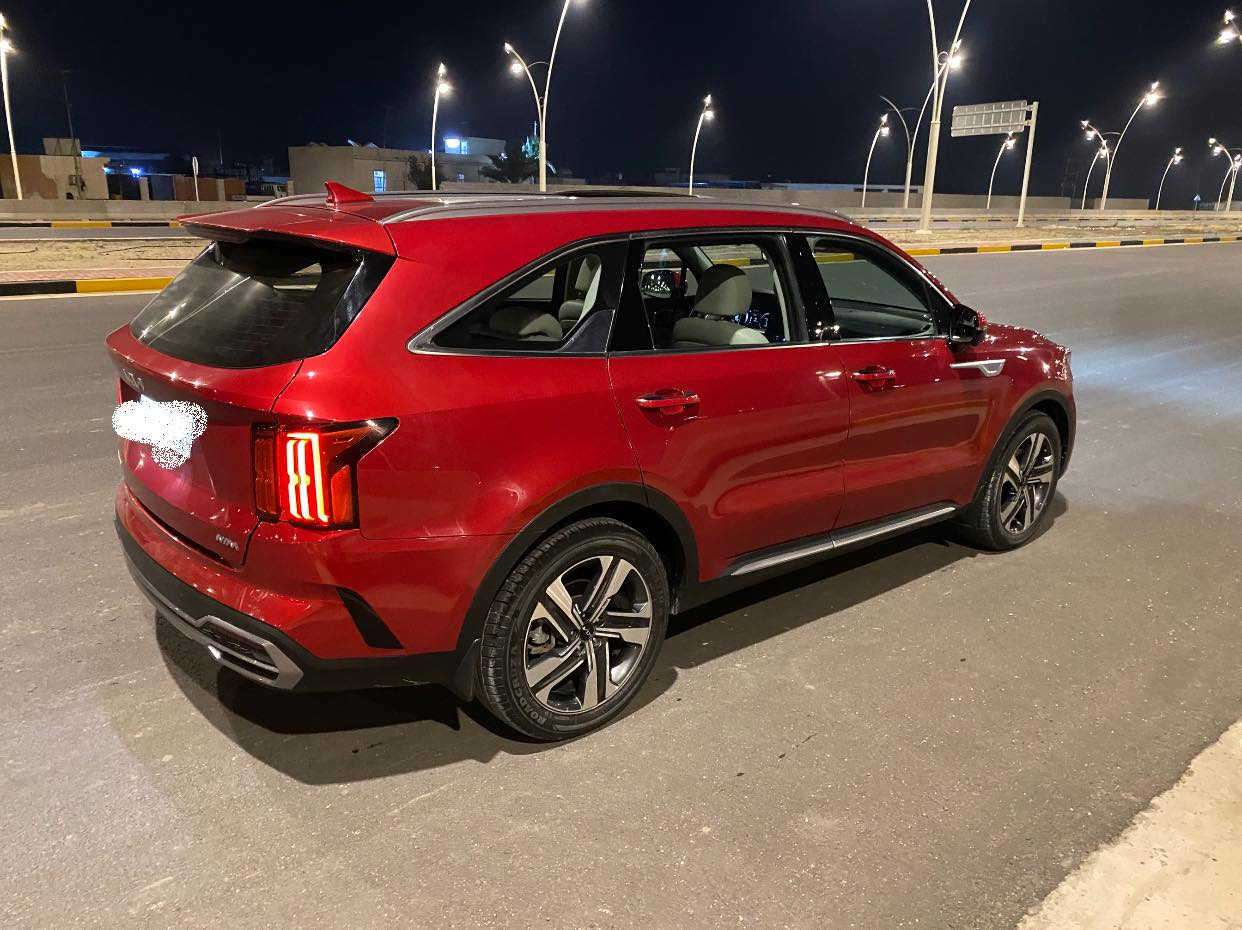 السلام عليكم
كيا سورنتو خليجي وكالة نيم 
رقم اربيل موديل 2023 باسم شركة وكالة بأسمي 
فول مواصفات واحد على واحد محرك 6 سلندر ماشية 54 الف كير ومحرك كفالة تبديل الدهن كله بالشركة 
مكفولة كفالة عامة من الصبغ والتبديل 
فقط بارد بسيط باب السكن والي ورى
تدفئه تبريد بالكشنات كامرة محيطية سبع راكب كير موس بختصار فول مواصفات 

السعر المطلوب 275$ وبيه مجال بسيط

استفسار اتصال /***********
