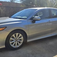 كامري LE • ١٩٠ ميل • بدون حادث