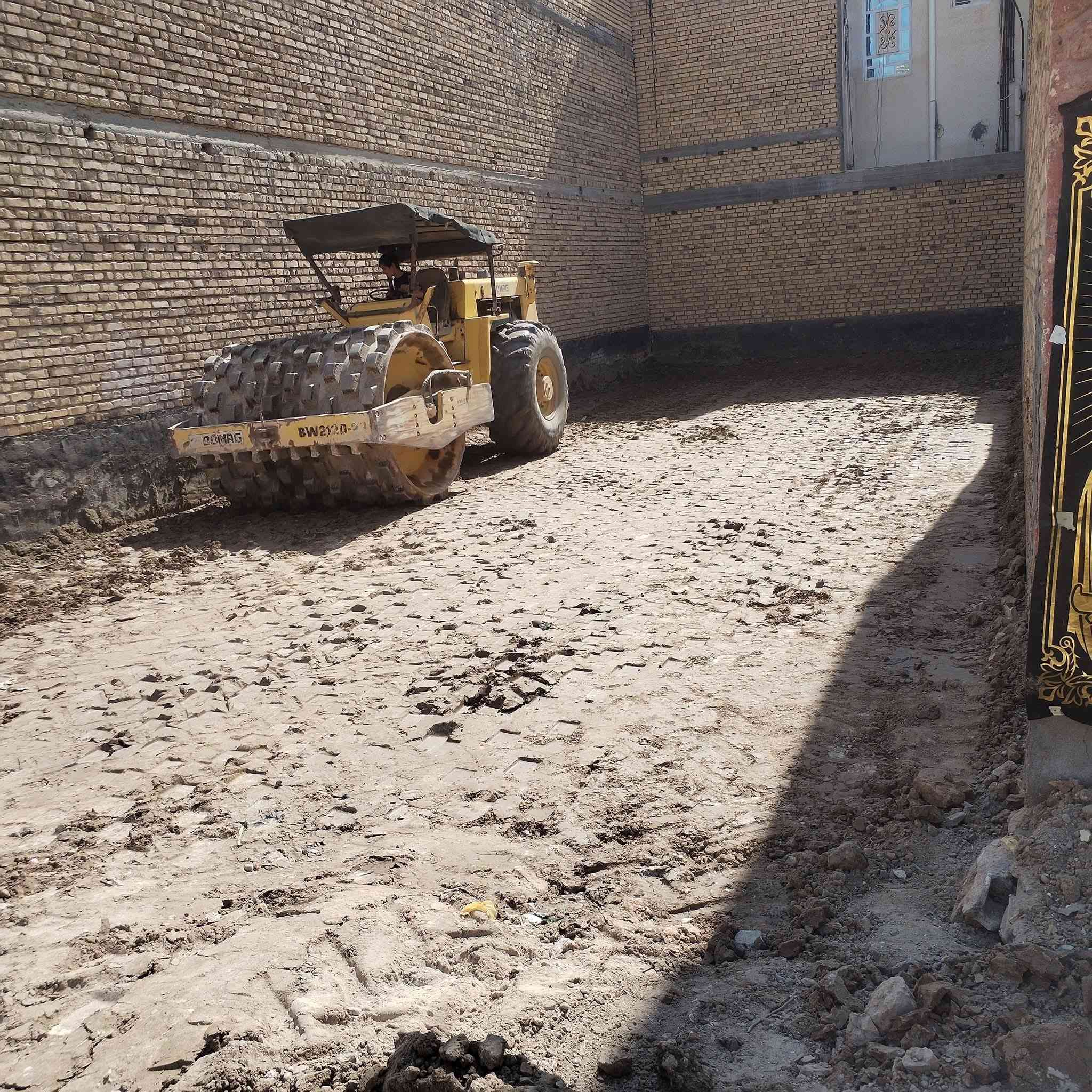 سلام عليكم تفليش بيوت وقلع وحدل باسعار مناسبه ***********📞📞❤️***********
