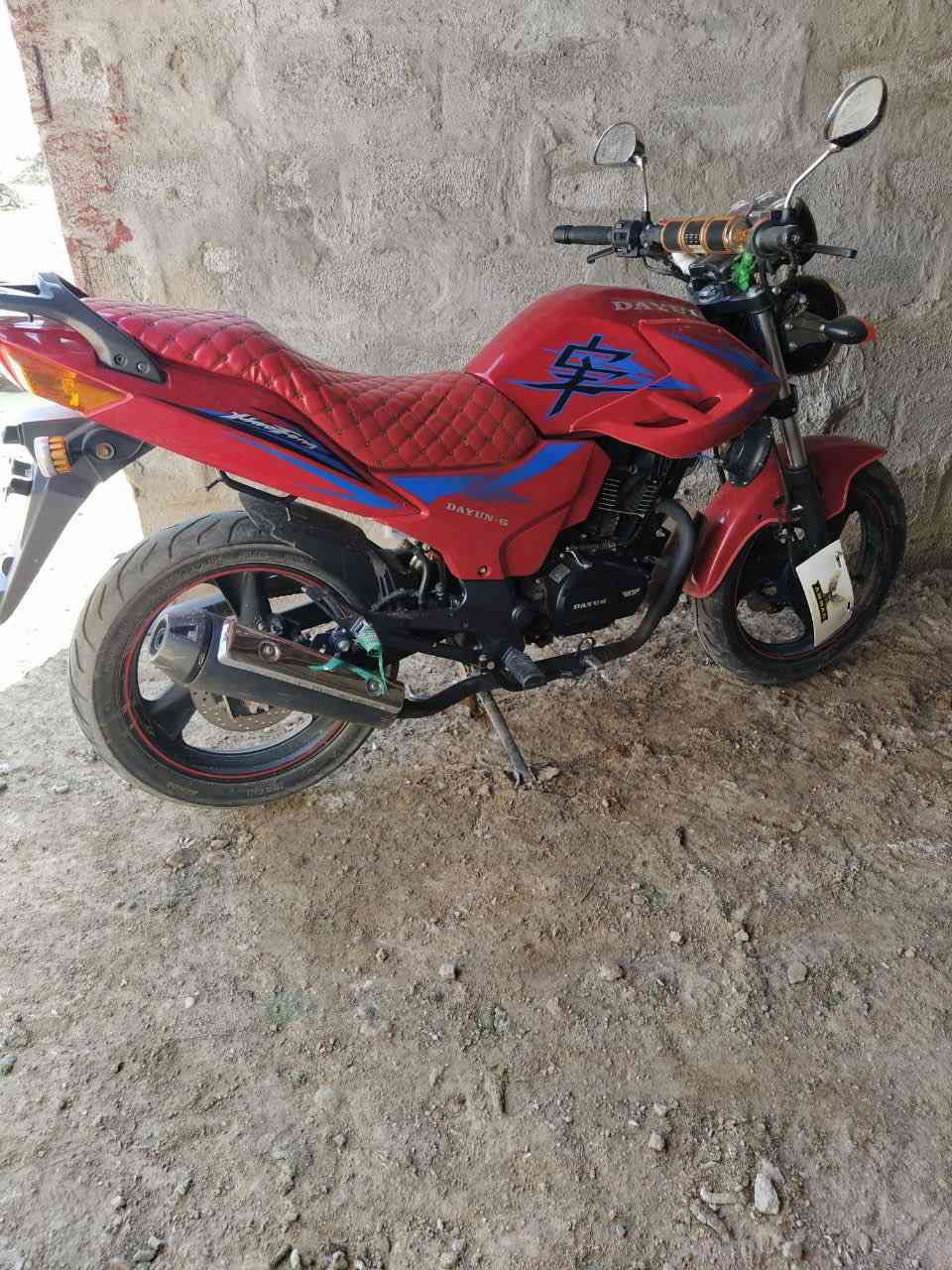 دايوان بوندة 20 مكفولة كفالة عامة السعر خاص او التواصل ع الرقم ‭0771 351 0599‬ او  تواصل ع الحساب. صاحب الدراجة خالد الواسطي مكلف بالنشر
