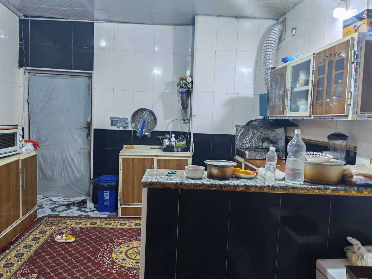 مرحبا من رخصت مدير كروب بيت بسكان صناعي نزله جامع طابو صرف طابقين مساحته 150سعر 175 توصلو ***********
