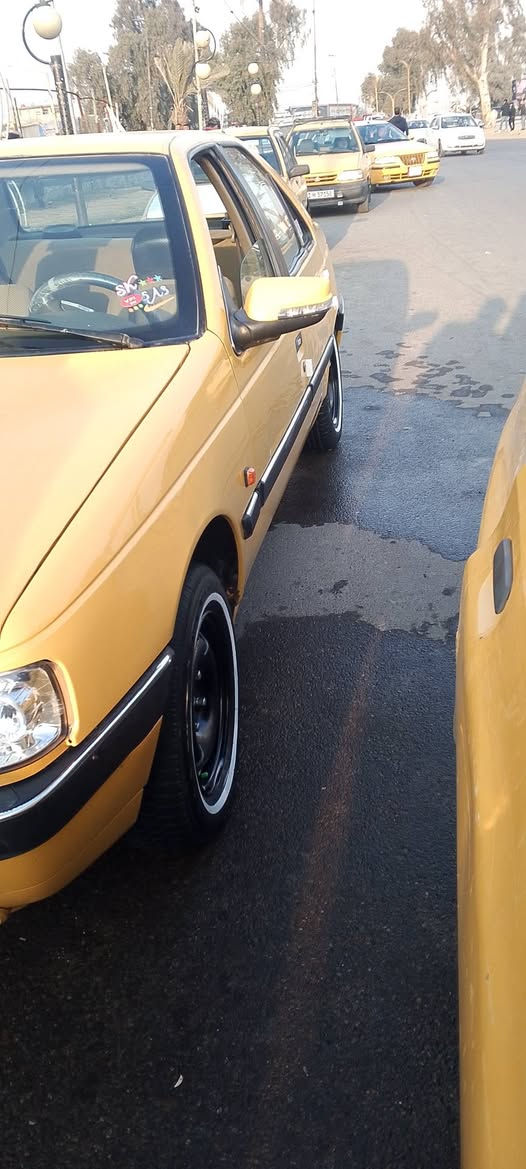 سلام عليكم 
بيجو لميس للبيع موديل 2013
 عليها هيئه وغرامات 800 ألف ينگطعن من مبلغ السيارة 
السيارة جاهزة خير من الله من مكينة من كير من حدادية من تراي من دوشمة السيارة نظيفة
السعر : 33 وبيها مجال 
العنوان : مدينة الصدر 
للاستفسار : ‏‪***********‬‏
