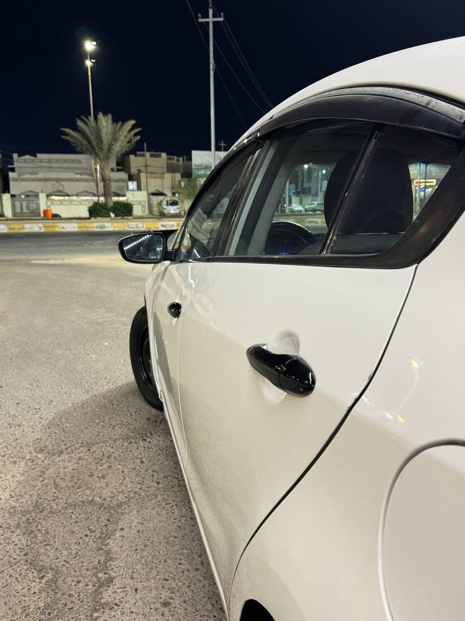 للبيع فقط👇

 سيراتو موديل 2014 خليجي 1600 رقم بغداد مشروع وطني السياره باسمي جاهزه من صدر وحداديه وتخم تاير تبريد تدفئه شغال جرص تنبيه 120⏰ كير محرك دواخل كلها مكفول 
لايت زنون  السياره حلوه وجاهز برغي متحط عليها 
السونار مرفق مع الصور  مكان السياره الانبار فلوجه

السعر........115 وبيها مجال

ملاحظه♣️ مامتوفر خاص 

للاستفسار🉐

***********☎️
