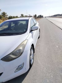 النترا للبيع مو ديل ١٣.رقم بغداد بسمي. السعر ١١٣ بيه مجال 07821378449