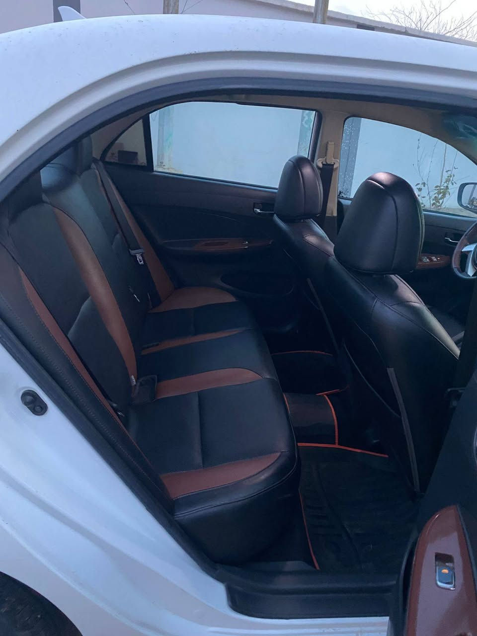 سياره BYD F3 موديل2022 سياره ماشيه 55 الف 
سعر سياره 90 ورقه 
***********
