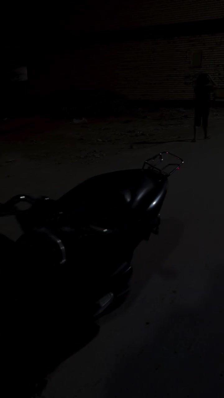 دراجه pcxجيل اول دراجه نظيفه من كلشي وما ناقصه اي شي الدراجه حيل نظيفه مكينه 125 ياباني متوازي على بيعته سعره 10 قفل لان دراجه نظيفه ما تتحصل بهل سعر تواصل على هذا الرقم ***********واتساب فقط مكاني تاجي ابو جدايل
