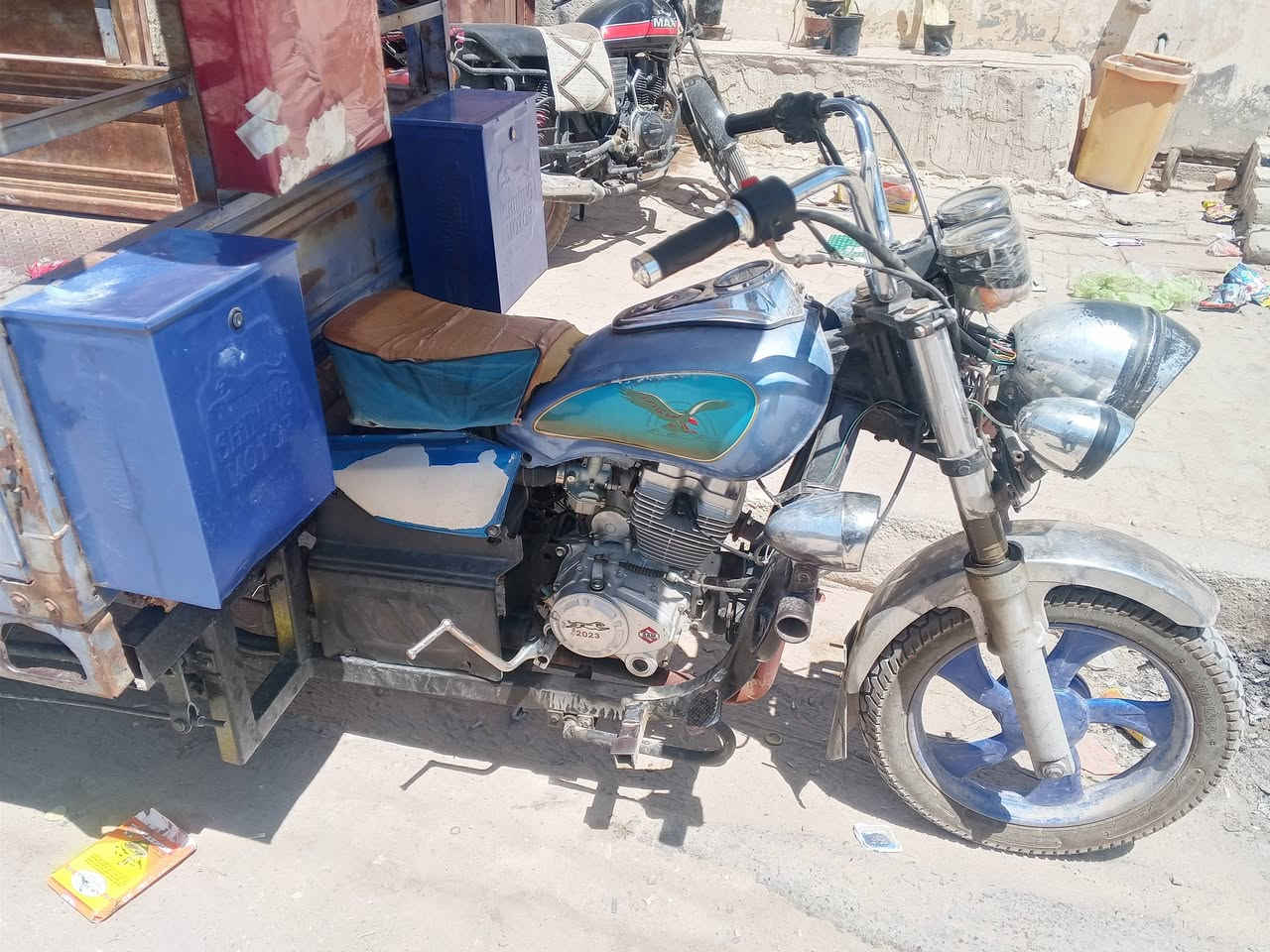 هستوته البيع مديل 16 المحرك 23سعرها 1600 وبيها مجال مكاني كربلاء حي الغدير الرقم ***********
