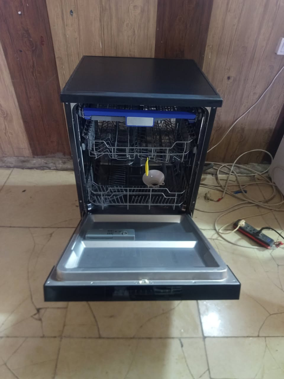 غسالات نظيفه كلش مال صحون ومال ملابس غساله الملابس 17 كيلو ونظيفه كلش العنوان بغدادي


**إذا كنت صاحب هذا الإعلان وتريد حذفه لأي سبب، رجاءا أرسل رسالة إلى الدعم الفني**