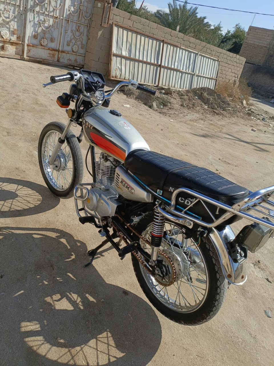 دراجه نامه امتياز  للبيع موديل 2024  ناصريه مركز هذ رقم  ***********
