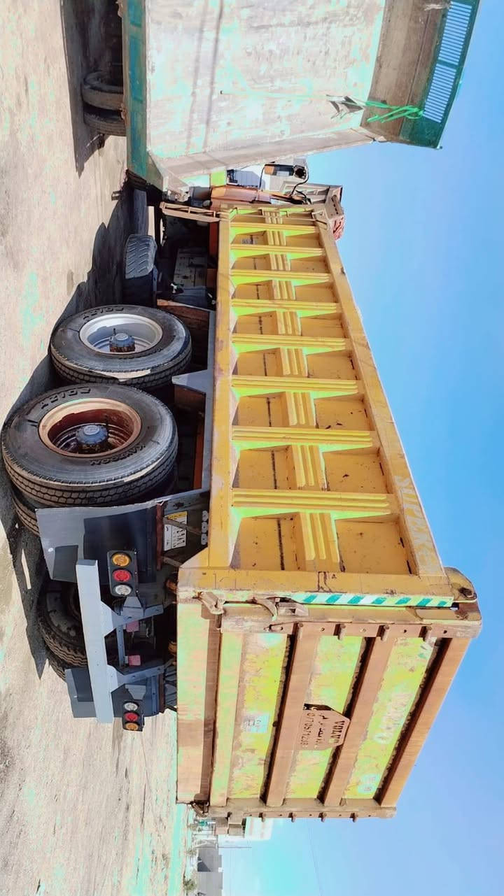 فالفو موديل 82مكينه ان 10كير 160كفخ مجموعه بلاديه تخم تاير رقم بغداد رقم الهاتف ***********
