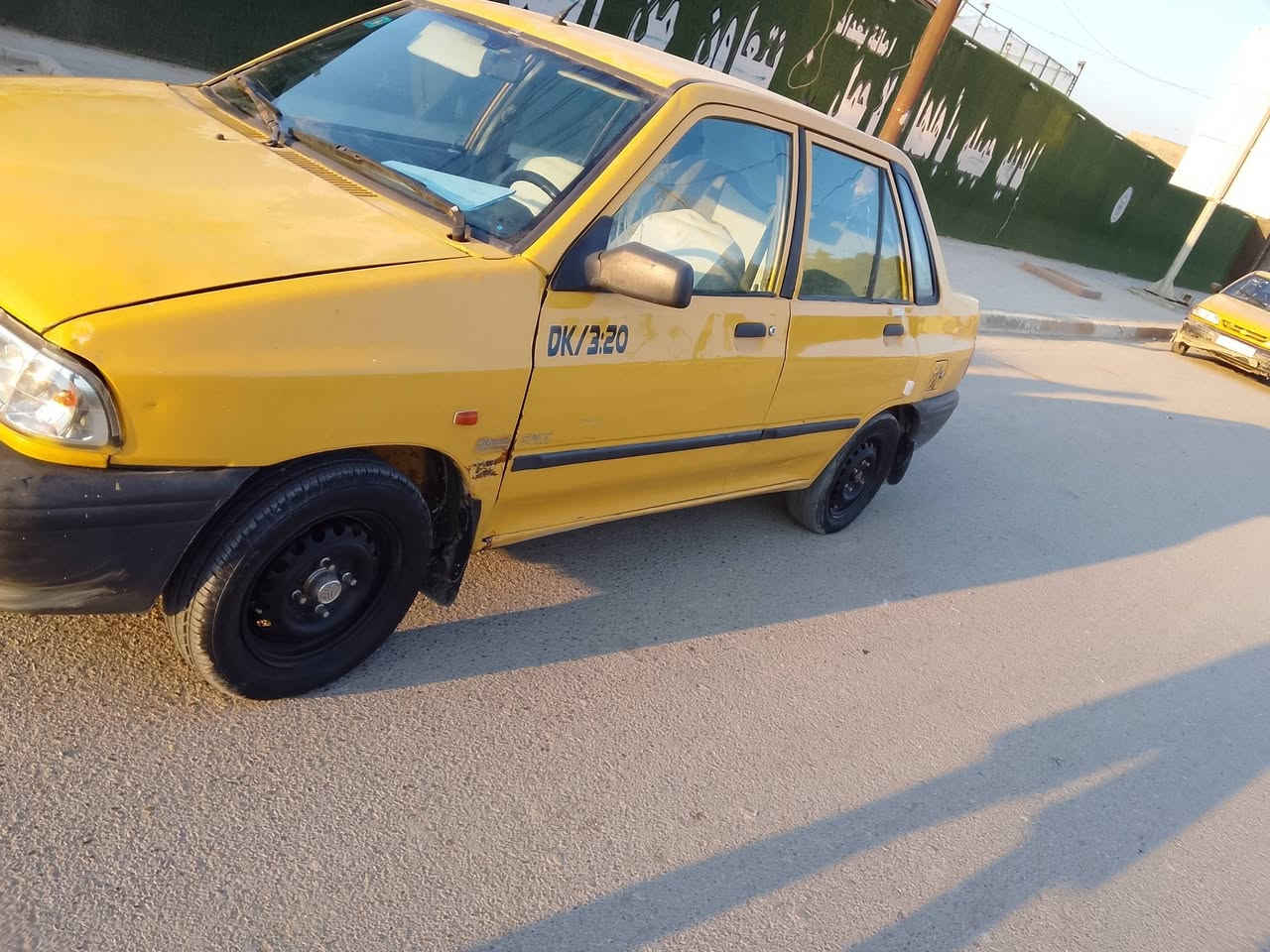 سلام سياب2011تفاصيله بلمقطع سياره مصفره هيه وغرامات سنويه جديده رقم نكليزي سياره محرك وكير خير من الله سياره مال جناي السعر 28وبيه مجال شي قليل مكاني مدينه الصدر شراي يخابر***********
