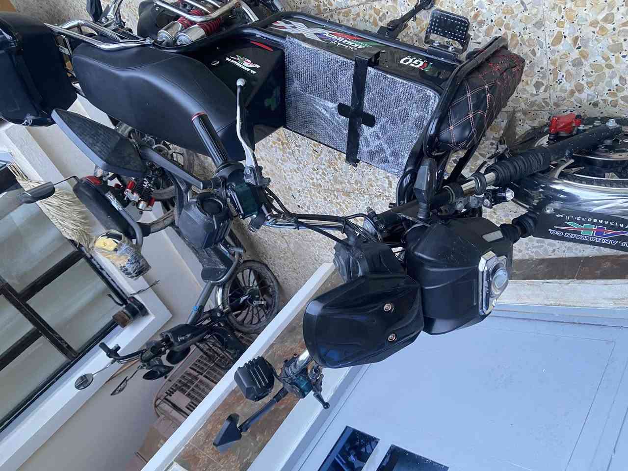 من رخصت الادمن دراجه جبلي 2024بطاريات على الفحص دراجه كبال عينكم كلشي شغال بيها تجي تفحص وتروح والله نضافه فول بيها ملاحضات بسيطه الي يجنيها يعرف شلون يرتبها ويضبطها من يمه بس دراجه مفوله  دراجه مال جناي سعرها 575 وبيها مجال للطيبين مكاني الجغيفي الثانيه رقمي *********** بي فقط واتس اب والخاص مفتوح تمام اددلللك والحسن🩷
