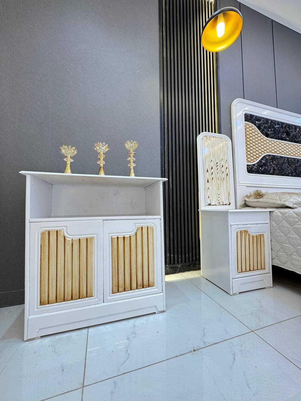 السعر // مليون فقط 😍

🔅تفاصيل الغرفة المرمري  ....

 خارج ٤ملم ام دي اف 🔺
وداخل معاكس ٣ملم 
صبغ حراري  درجة اولى 

عدد القطع  ٧ قطع 😍
🔺1 //جرباية  قياس  ١٦٠ × ٢٠٠ 
🔺//ميز جانبي ايسر قياس ٥٠
🔺2// وميز  جانبي  قياس ٥٠
🔺3// زاوية ارتفاع مترين عرض ٨٠
🔺4// وميز بلازمه  
🔺5//وميز مراية ارتفاع مترين عرض ١٢٠
🔺6// وكنتور ٦ باب  ارتفاع مترين و١٥ طول ٣ متر و١٥

القطعه الثامنة حسب الطلب شازلون
سعرها ٥٠ الف ❤️

(توصيل مجاني مركز بغداد )
التوصيل يشمل الشد مجاني 🔥
(اطراف ٥٠)
باقي المحافضات حسب البعد
شازلون سعرها ٥٠ الف
شازلون مخزن ٧٥ الف بغداد, العراق


**إذا كنت صاحب هذا الإعلان وتريد حذفه لأي سبب، رجاءا أرسل رسالة إلى الدعم الفني**