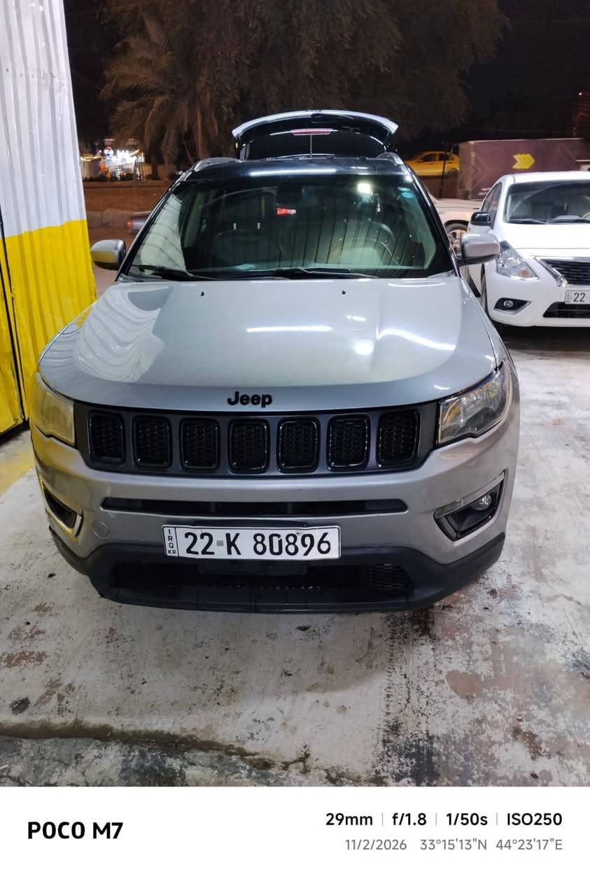 جيب كومبارس موديل 21
قطعتين جاملغ الامامي بارد 
والخلفي شويه رش موجودة صور حادثها 
للبيع التواصل واتس اب 
***********
