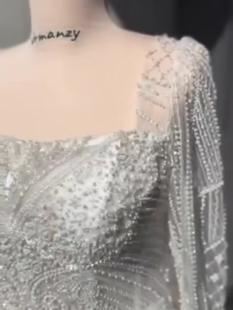 مرحبا 
عندي هذي البدله اشتريتها لعقدي من urmanzy bridal
كلش فخمه ملكية ترهم عرس او عقد
قياسها ٤٠
و تلبس اصغر او اكبر لأن بيها حبل من ورا
اشتريتها بـ مليون و ٨٠٠
ابيعها بمليون
 
يوزر الانستا
@am_alr45

ادخلوا على البروفايل
حتلكون ٣ نقاط باعلى البروفايل
send message اضغطوا عليها وروحوا
ودزولي الرساله


**إذا كنت صاحب هذا الإعلان وتريد حذفه لأي سبب، رجاءا أرسل رسالة إلى الدعم الفني**