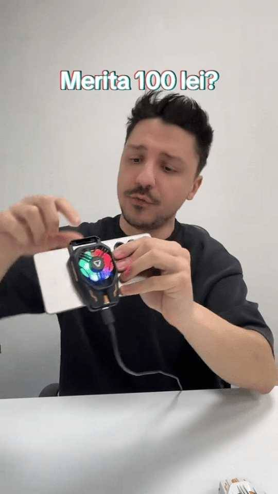 موبايلك يحمى ويقطع وقت اللعب ويخرب عليك الـ Clutch؟ 📱😫
مبرد الهاتف N40 بنظام المشبك وصل.. برودة ثلجية ما توقف! 🔥

يركب بسهولة وبثبات عالي على أي موبايل وبدون الحاجة لمغناطيس 🦾

يعمل بالكهرباء المباشرة عشان يعطيك أقوى تبريد لكل ساعات لعبك ✨

تقنية أشباه الموصلات تثلج جهازك في ثواني وتمنع الـ Lag تماماً ✨

إضاءة RGB رهيبة تزيد حماس اللعب وتخلي موبايلك قطعة فنية 💎🌬️

بسعر 20،000 دينار شامل التوصيل لباب البيت


**إذا كنت صاحب هذا الإعلان وتريد حذفه لأي سبب، رجاءا أرسل رسالة إلى الدعم الفني**