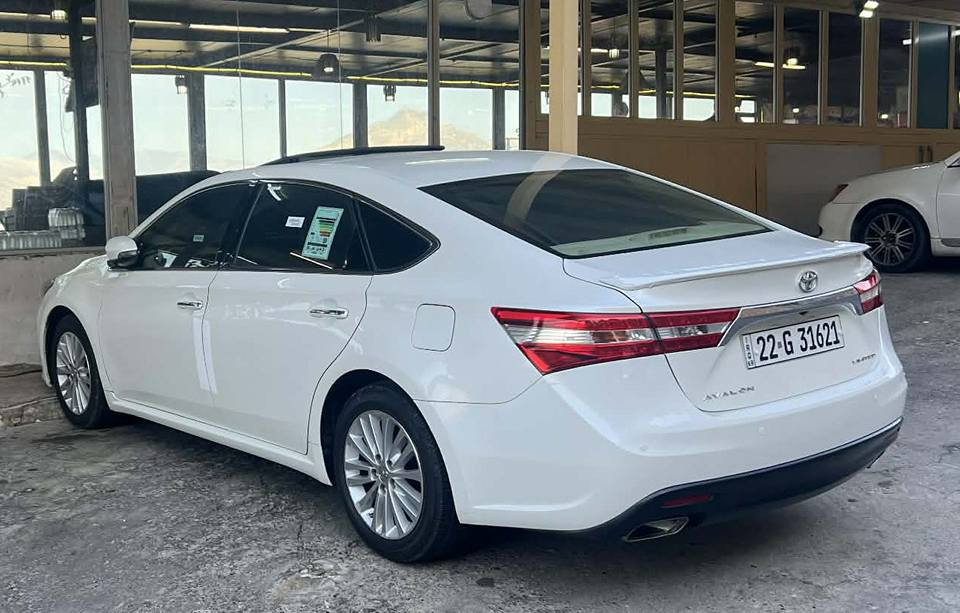 سعری قفڵ ونهای 180گەڵایە تکایە بۆمعامەلە پەیوەندی مەکە لەوسعرە دینارێ کەمتری نیە  
تۆیۆتا ئەڤەلۆن 2013 فوول مواسەفات lmite
ناو زەرد و جلد بەصمە و سڵایدو   پەردە و کامێراهەردووکوشن سارد و گەرم  و کوشن خەزن سێ مۆدی لێخوڕینی هەیە (eco,normal,sport)
پێش و دوای حاسە شەغال جامەکان کراوەبێ خۆی هەڵی ئەداتەوە زۆر مواسفاتی تر  چوارتایەی toyoلۆکی لەسەرە کامل سێرڤس کراوە 
سەیارەکە هەیکەلی زۆر جوانە  ناودەری بەپاکی ماوەتەوە 210هەزاری حەقیقی ڕۆیشتووە  پارچەو پەڵەیەکی بۆیاخە قرچێکی کەمی پێشەوەی هەیە بێ ئارباک سەنەوی بەسەرچووە بەناوی خۆمەوەیە  
شوێن دوکانی سیاحی 
ژم  
‎***********      *********** دخان, السليمانية
