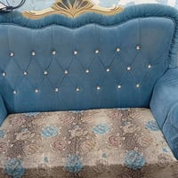 تخم نظيف للبيع  ابو تاج سعره 300لاتصال بلرقم 07701274734واتساب فقط