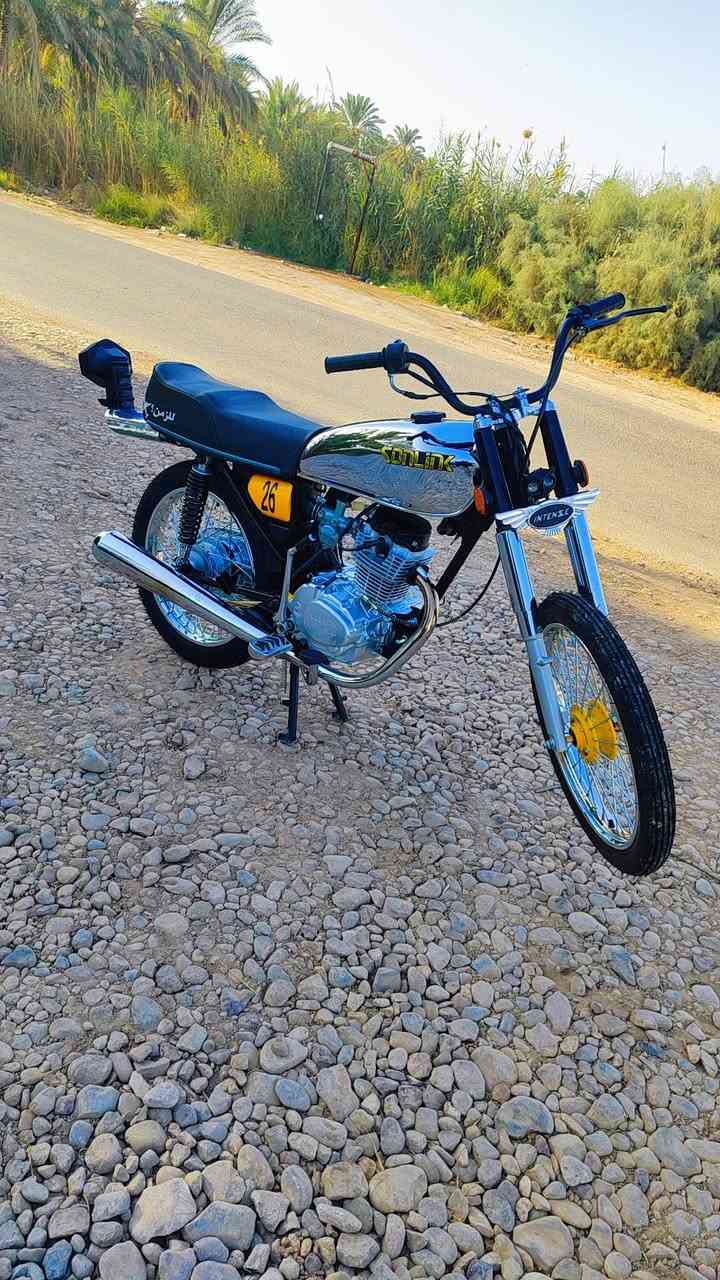 يابه سلام عليكم دراجه للبيع تعمير مكينه سونك صدر هوندا شاصي 17اوراق ستنساخ الشاصي صبغ حراري الدراجه احلا من الصور سرعه فصله تفليق الدراجه جمال مابيه برغي تجاري شرط المو شراي لا يعامل 850بيه مجال مكاني بابل الحمزه الغربي ***********
