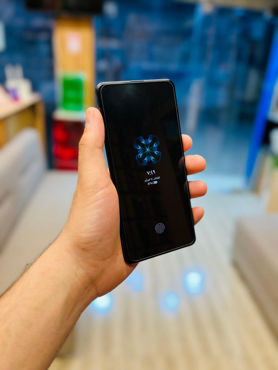 شومي mi 9t
ذاكرته 64 رام 6
الجهاز بلادي فقط كمرته السلفي مغوشه
ااجهاز كله شغال مكفول سعر 95 الف
اتصال وتساب ***********
