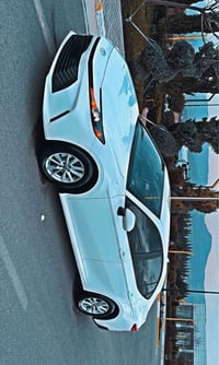 كامري LE • ٢٠٢٥ • هايبرد