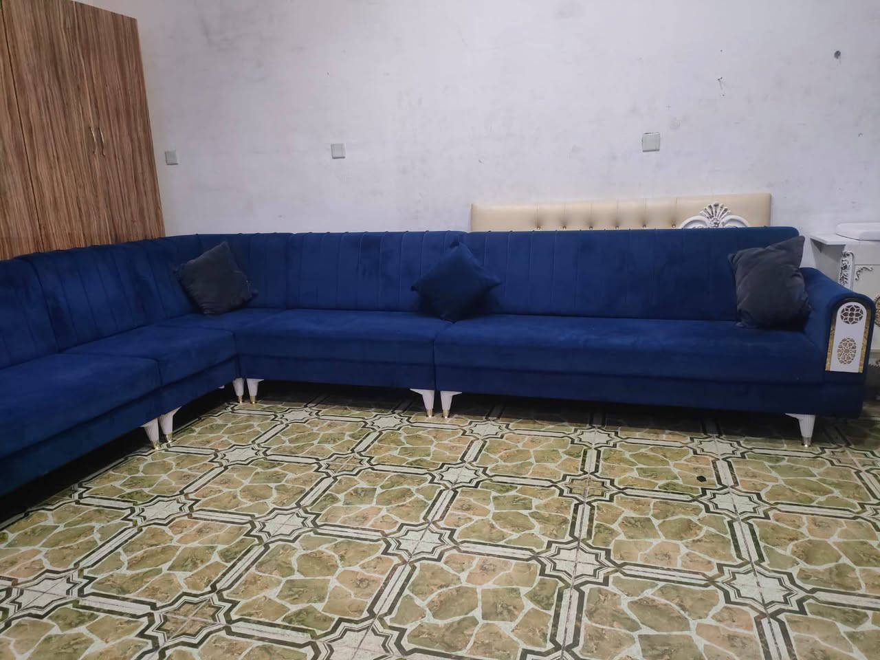 ئێڵی10نەفەری زۆرپاک وەک لۆکە
بۆپەیوەندی***********یان
***********لەسلێمانی السليمانية, العراق
