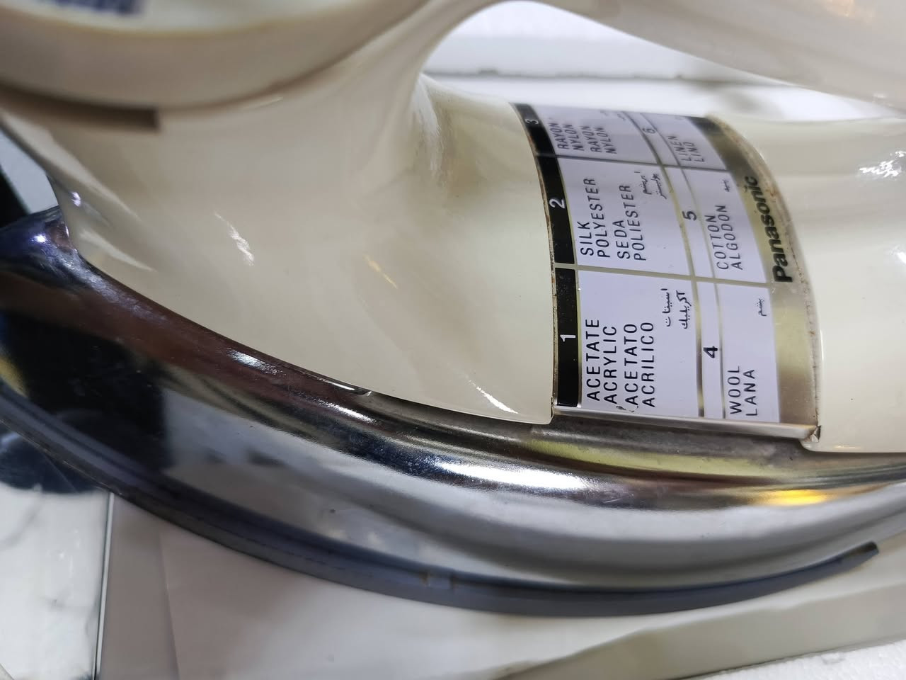 مكواه جاف ماركه باناسونيك
صناعه ماليزي شغال 
السعر 25
يوجد توصيل


**إذا كنت صاحب هذا الإعلان وتريد حذفه لأي سبب، رجاءا أرسل رسالة إلى الدعم الفني**