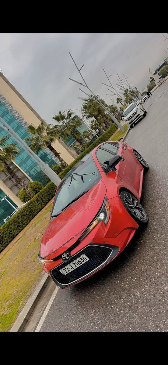 السلام عليكم 
كورلا موديل 2020
مراوس بكامري او شي حسب القناعه
رقم بغداد انكليزي 
فول عده الفتحه 
مكينه 1800 المرغوب بدون دوانز و بدون صرف
تدفئه تبريد تحكم ستيرن 
رادار امامي 
كامره 
زنون
فئه le
غرفه جديده 
سقف روز داخل 
كله كاربون
و شامو 
و جلد
و مخمل
اناره محيطيه
لون مميز احمر دم الغزال
ويل كب اس اي 
كلش هوايه متعوب عليها 
السياره تنباع ب بكلايت بلادي
بيها 4 قطع رش

مكانها بغداد 

السعر 155$
و بيها مجال للطيبين 
***********
اذا اكو مراوس حسب القناعه اراوس
