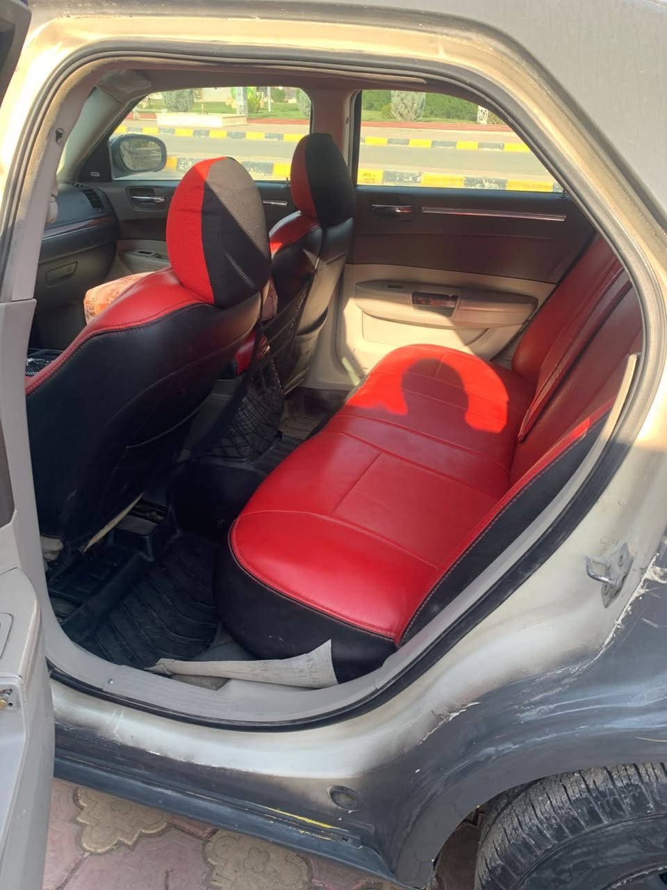 اوبامه 2009 الحقيقي 2010
مصبوغه عام بدون حادث بس تغير لون
محرك 3500
السياره شرط كير ومحرك 
تخم تاير
صدر امامي زين خلفي شويه ضعيف

السعر 105 ورقه بيها مجال بسيط

المكان صلاح الدين تكريت 
للستفسار  ‭***********‬
