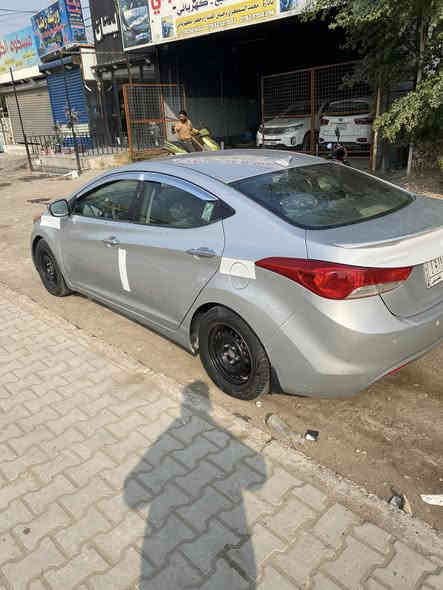 سلام عليكم للبيع النترا مديل2013وارد امريكي حادثها صفحه السايق تعمير او صبغ بدون تبديل السياره كلها ليبل واحد مكينه او الكير مفولات تبريد خيرمن الله دوشمه جديده صدر جديد السعر 98او بيها مجال اي ستفسار ***********اخوان مكلف بل نشر
