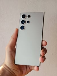 S 24 ULTRA || 256 G نضيف جدا شخط مابي بس هاي البكسلات القليله لان وكع ...