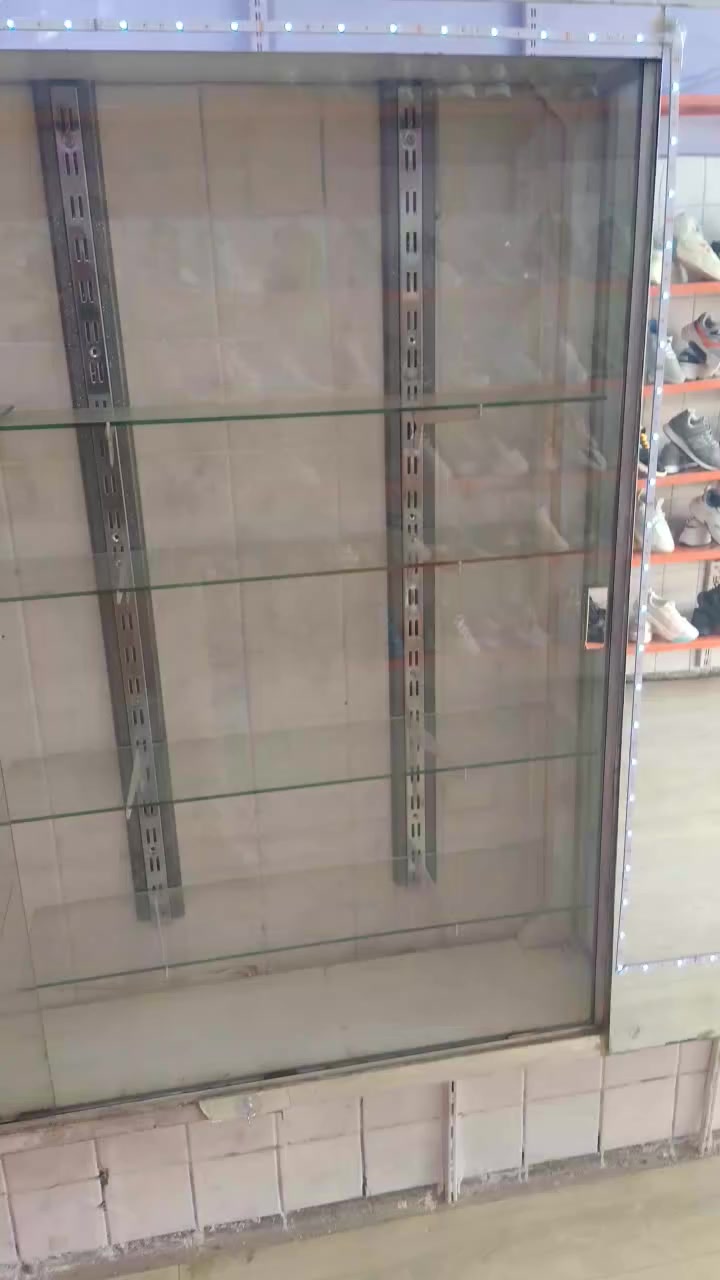 عارض كوزمتك عدد 2 نظيفات العرض 180 الطول 140 مكاني البلديات رايدهن ب 50 الف


**إذا كنت صاحب هذا الإعلان وتريد حذفه لأي سبب، رجاءا أرسل رسالة إلى الدعم الفني**