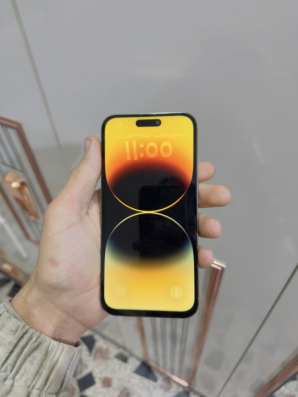 للبيع ايفون 14 بروماكس
ذاكره 256 
بطاريه 95 
جهازي بلادي
فقط مبدل شاشه عاديه 
السعر 650 الف بي مجال بسيط للشراي  
واتساب فقط ***********
