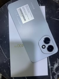 هونر ٤٠٠ 5G • ٢٥٦ • نظيف ١٠٠٪