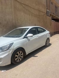 اكسنت ٢٠١٣ • محرك ١٦٠٠ • رقم بابل