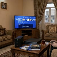 تفوتك قعدة الويكند؟ الوحش صار جاهز! 🎮 للبيع PS4 Pro (نظيف جداً) + يدتي...