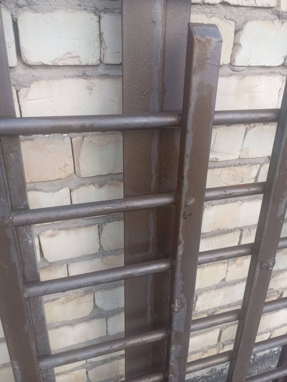 شباك للبيع جديد الطول ١٧٠والعرض ٨٥


**إذا كنت صاحب هذا الإعلان وتريد حذفه لأي سبب، رجاءا أرسل رسالة إلى الدعم الفني**