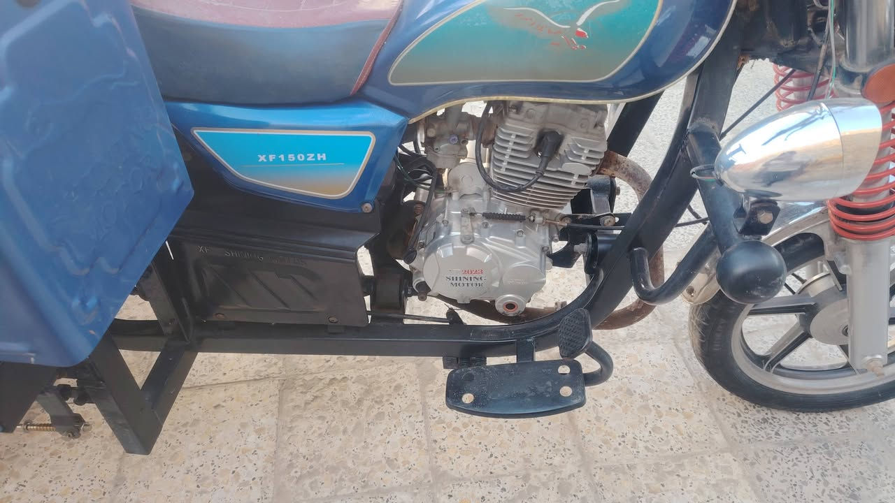 السلام عليكم ستوته فحل موديل ٢٣ رقم وسنويه رقم قادسيه سنويه ل٢٨ ستوته كفاله من طك والحيم وفتح. مكينه مكاني ديوانيه حمزه شرقي هاذه رقمي ***********
