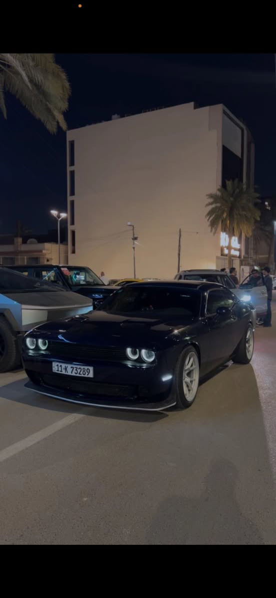 السلام عليكم
جالنجر 2017 sxt
بدون ايرباك بدون ايرباك بجم كبس بدون لا شاصي لا لغد السياره حادثها بالمنشور جاملغ خلفي وباب وكلير الجاملغ الخلفي الثاني وبالعراق صار بيها بارد بالجاملغ الامامي السياره بدون معجون 
علياها ويل كولد سكول سونكر 
شاشه ابل كار بلي الجبيره 
سستم هارمن كاردن كلفني 600$
اويل كاجكان
مروحه برشلس 600 w
ولف حماوه ميشيموتو 82c
راديترات 5700
فجوج 4 بستم 
كير محرك تبريد كفاله 
صدر 90‎%‎
السياره عليها 
سقف روز 
اناره محيطيه
لدات تكساس 
لحيه ودعاميه ريد ي
سبايدر ريد ي
دفيوزر 
رقم الجديد
بسمي السياره ماشيه 74 الف ميل وقابل للزياده 
بلكات نوزلات جدد 
السياره برمجه طلال 
لا شايفه استعراض ولا شي السياره جديده بمعنى الكلمه استخدام شخصي واني ثالث واحد اجني هاي السياره 
بيها كم رصعه حالوب ينعدن 
السياره ب اسمي السعر
150$ وبيها مجال للشرايه
مكاني بغداد اليرموك 
***********
