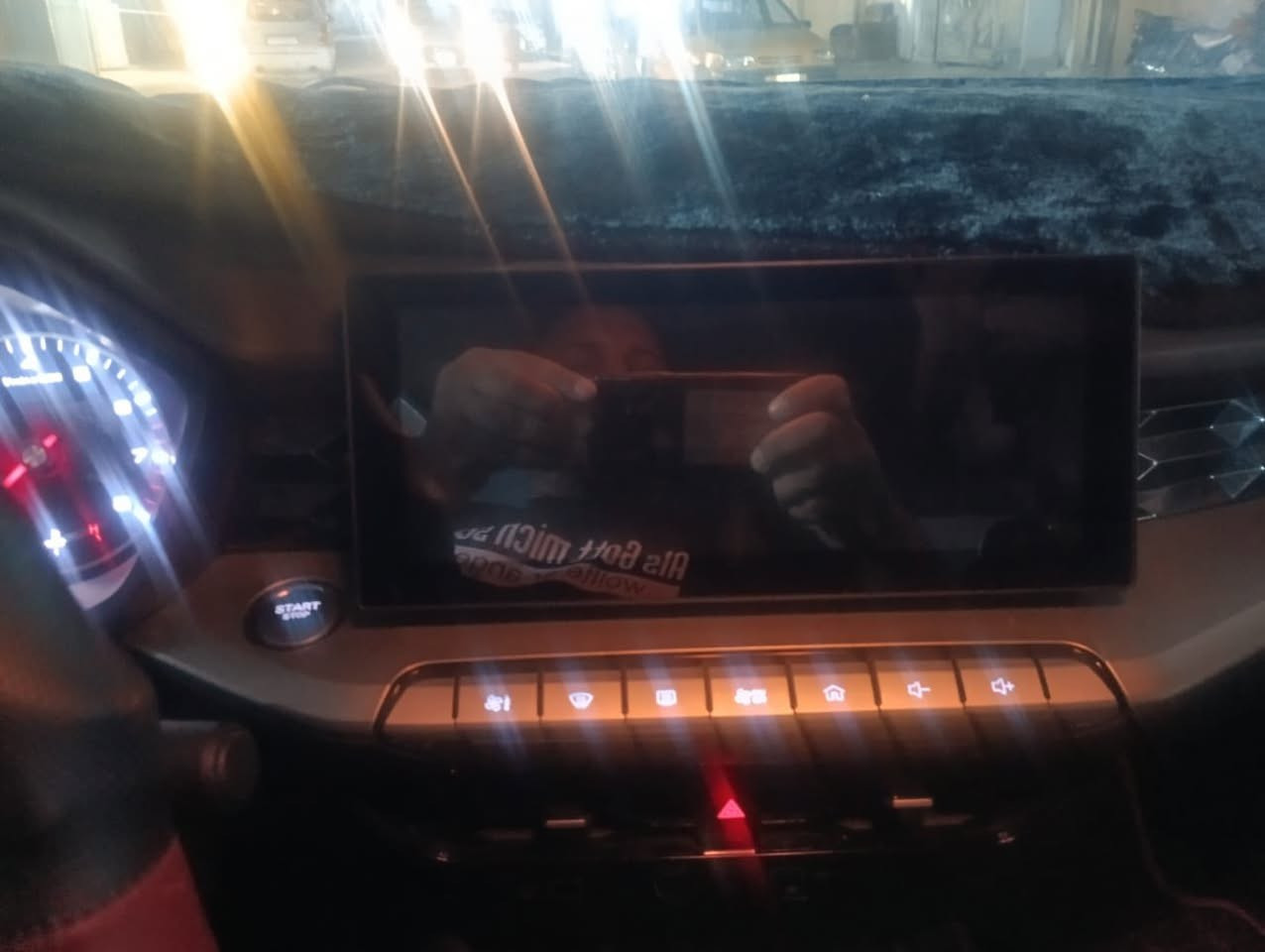 السلام عليكم 
ام جي جتي للبيع 
موديل 2024
مواصفات السياره شاشه وكامره و حساس خلفي كشن جلد سلايد بصمه بريك بصمه و تحديد سرعه اوتو هولد فول مواصفات السعر 99بي مجال للطيبين سنويه و هزه كله جديد شرط تحويل مكان السيارة بغداد سونار سياره موجود بلنشر
سياره مال بيت 
للاستفسار ارقم  خاص بي واتساب خاص هم مفتوح اتصل تدلل
***********
‭0781 119 3793‬
