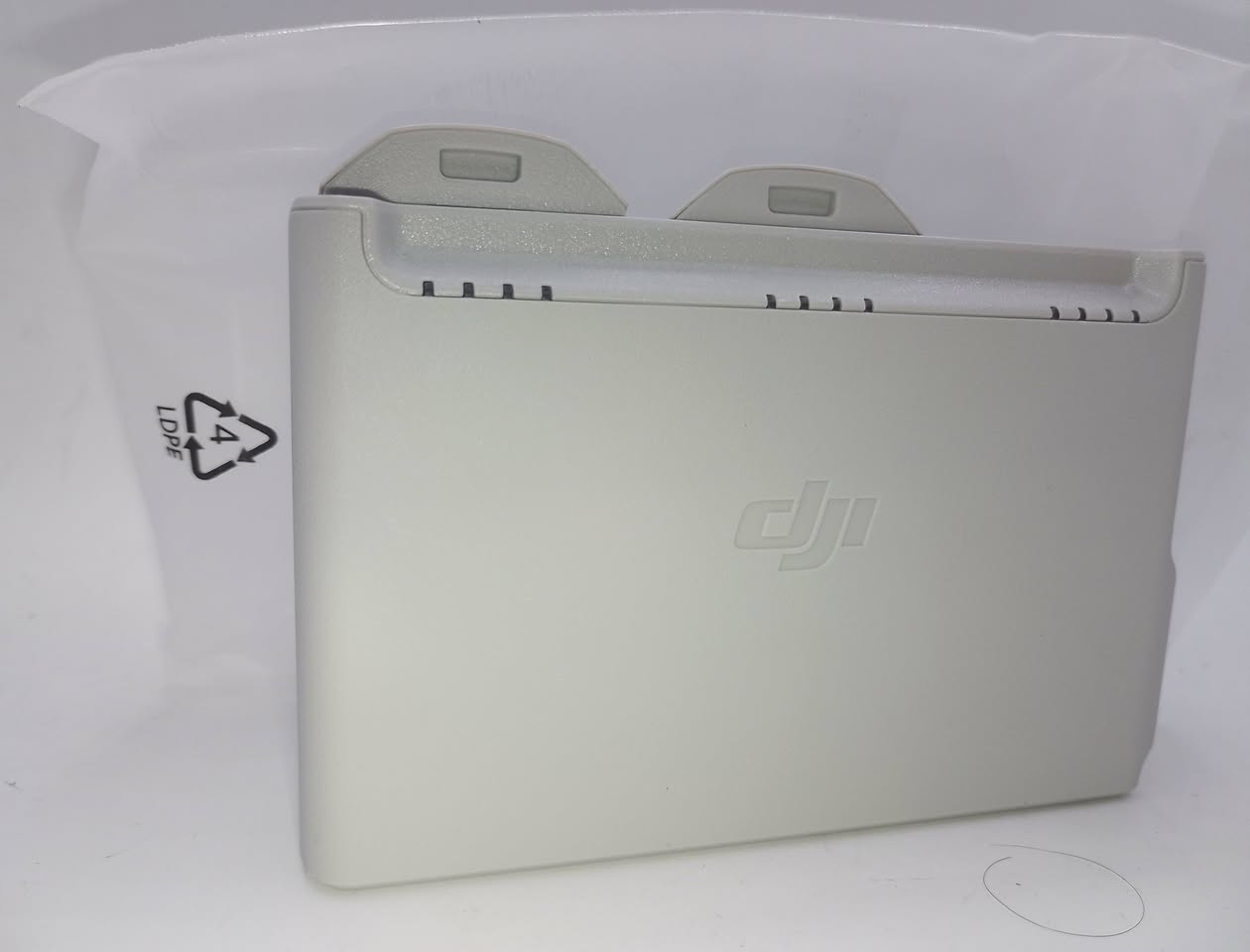 بطاريات dji neo قطعتين مع شاحنة جديد غير مستخدم ♥️


**إذا كنت صاحب هذا الإعلان وتريد حذفه لأي سبب، رجاءا أرسل رسالة إلى الدعم الفني**