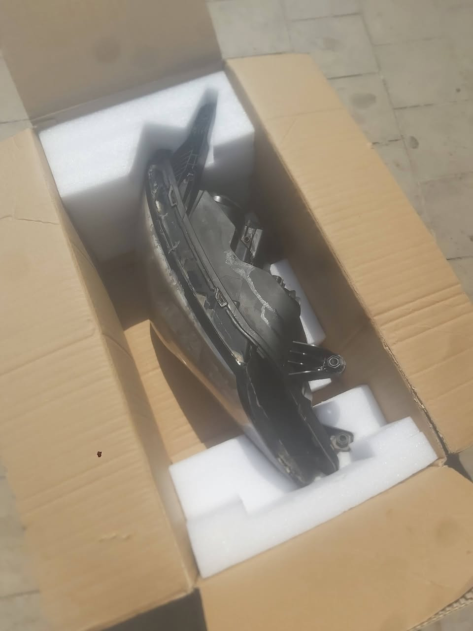 فانوس Mg5اصلى بحاله جيده بنص التمن
معاه كرتونه التوكيل 
٠١٢٨٦٦٠٣١٧٤


**إذا كنت صاحب هذا الإعلان وتريد حذفه لأي سبب، رجاءا أرسل رسالة إلى الدعم الفني**