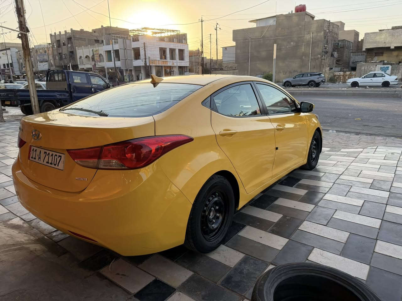 للبيع فقط بسعر 86 ورقه
النترا موديل 2012 فول لمتدد وارد امريكي ليبل واحد بدون تبديل وبدون دواخل جاملغ امامي يمنه نفسه مصلح سياره محرك دوش 2000 كير اوتو صدر امامي خلفي جديد تخم تاير جديد تبريد ثلج دوشمه ارضيه وكشنات وسفاري كله جاهزه الف متصرف عليه منضومه بانزين كله مبدله جديد سعره 86 ورقه كاتب كلشي اقره خابرني على سعر فقط سونار موجود ويه صور عنواني بغداد شعب للاتصال *********** للعلم مصفره هيه وغرامه وسنويه جديده تحويل مباشر
