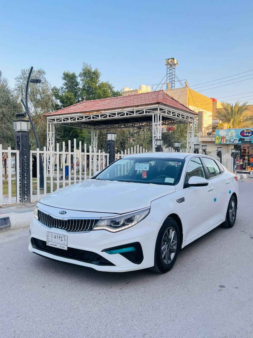 السلام عليكم 
كيا اوبتيما موديل ١٩رقم ذي قار تحويل 
بنيد صبغ فقط بدون دواخل سونار مرفق ويا الصور ماشيه ٦٩ جاهزه محرك كير تبريد حداديه طخم تاير مواصفات نص فول رادر امامي و جانب وباقي المواصفات المعروفه مكان سياره ناصرية المركز 
السعر ١٤٨الشراي يتصل ***********
