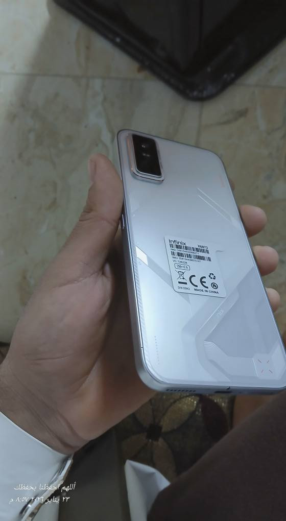 السلام عليكم مبايل للبيع سعره 275
ام فنكس جيتي 30 برو
ذاكره 256 رام 12+12
144 هرتز معالج فول
للتواصل اتصل ***********
