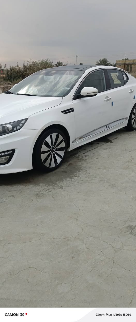 السلام عليكم اوبتما 2012 خليجي
سياره جديده وحلوه سياره كفاله ما عده هيج شويه باردت وشخط ما بيه لا تبديل لا صبغ مكينه 2400 دبل كزوز 
سياره فول الموصفات بنراما تحكمات ستيرن شفتات بصمه 
خزن ميموري سياره فول الموصفات اخر شي عدسه زنون كامله سياره رقمه اربيل القديم سنويه منتهيه 2017 بسم كردي تريد وكاله تريد تحويل سعر 136 وبيه مجال مكان سياره ديوانيه قضاء سومر رقم الهاتف ***********
