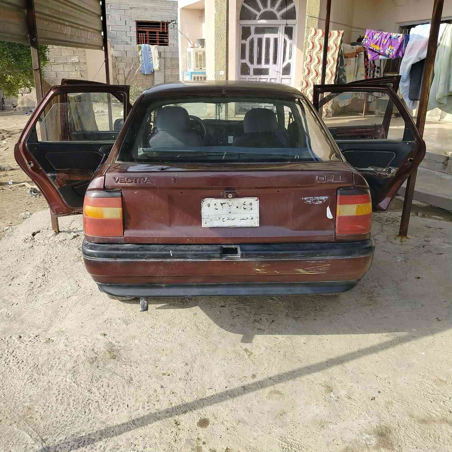 فكتره 1990تحويل سنويه خضره شرط محرك كير اوتوماتيك السعر 18المكان سامراء ***********
