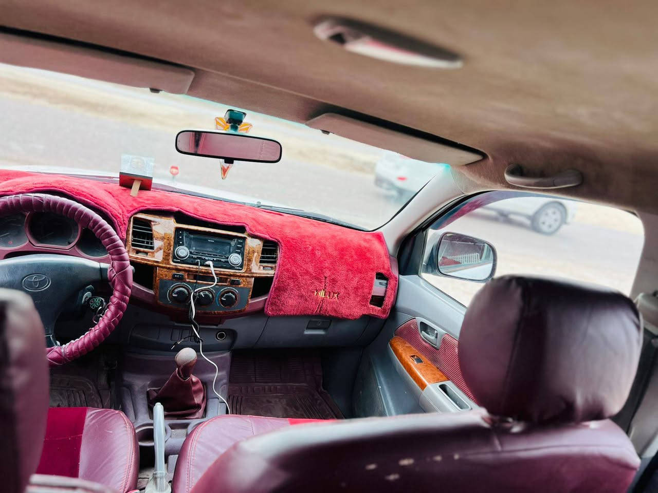 السلام عليكم  بيكم فلاونزه موديل 2006/ مكفوله من ضربه و تبديل رقم نجف حداديه جديده تدفه شغل كير اكس كفاله تخم تايرات سنويه مجده 28 مشروع وطني بسمي تريد تحويل تريد وكاله  شاصي 19   سعر 123 وبيه مجال اتصل عل لاراقام ***********/***********/مكان بابل الشوملي
