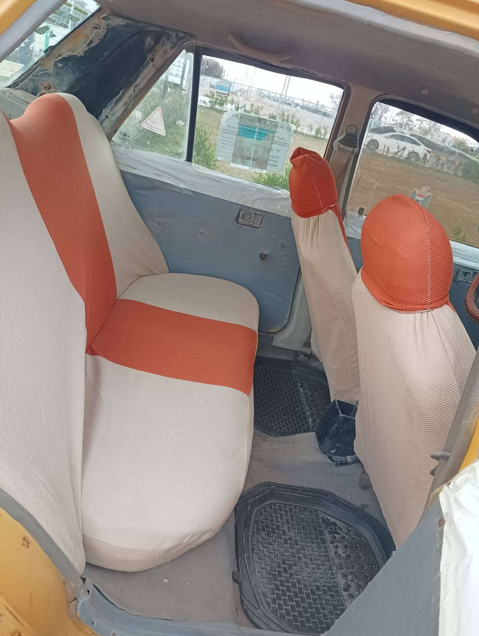 السلام عليكم شباب سياره سايبه للبيع موديل 2009 رقم بصره الماني سنويه عضم عاج ساقطه بل 2019مكينه وكير شرط الكفاله كهربايات كله شغال حداديه نظيفه تبريد ثلج 🥶سياره جاهزه من كلشي السعر 9وبيه مجال لشراي مستعجل على البيعه  مكاني بابل مامتواجد على الفيس هذا رقمي *********** الاتصال فقط  المو شراي لايتصل ويتعبني  رجاء
